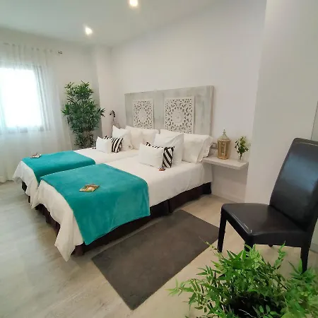 Plaza San Marcos Casco Hstorico Икод-де-лос-Винос