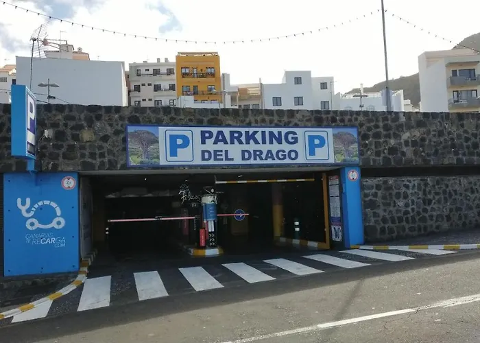 Plaza San Marcos Casco Hstorico Con Parking * イコー・デ・ロス・ビノス